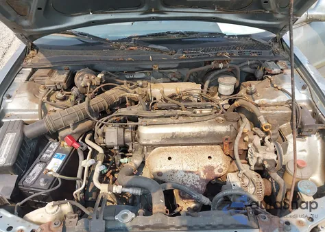 1995 Honda Accord Lx/Ex from USA, damaged, VIN 1HGCD5633SA024016